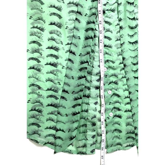 Fervour Women’s Blouse Size S Button Down Green With Black Prints. - Picture 5 of 9